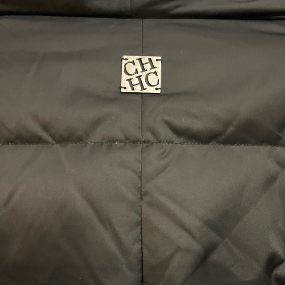 LUXURIOUS Carolina Herrera puffer jacket 🧥 - Picture 6 of 8